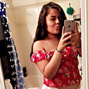 Meet your Posher, Dacia